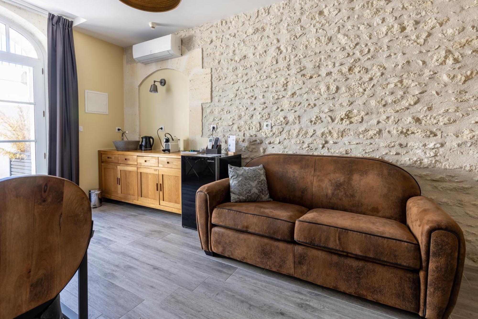Bed & Breakfast Chateau Pellisson Cognac