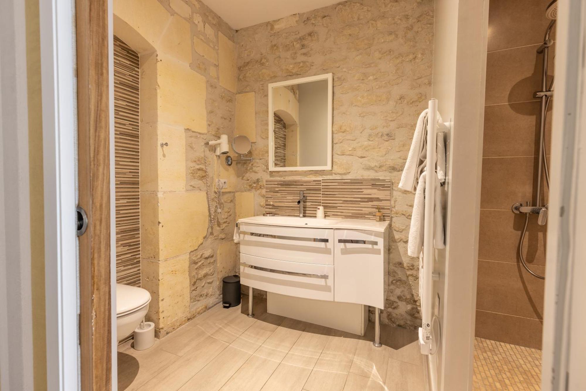 Bed & Breakfast Chateau Pellisson Cognac
